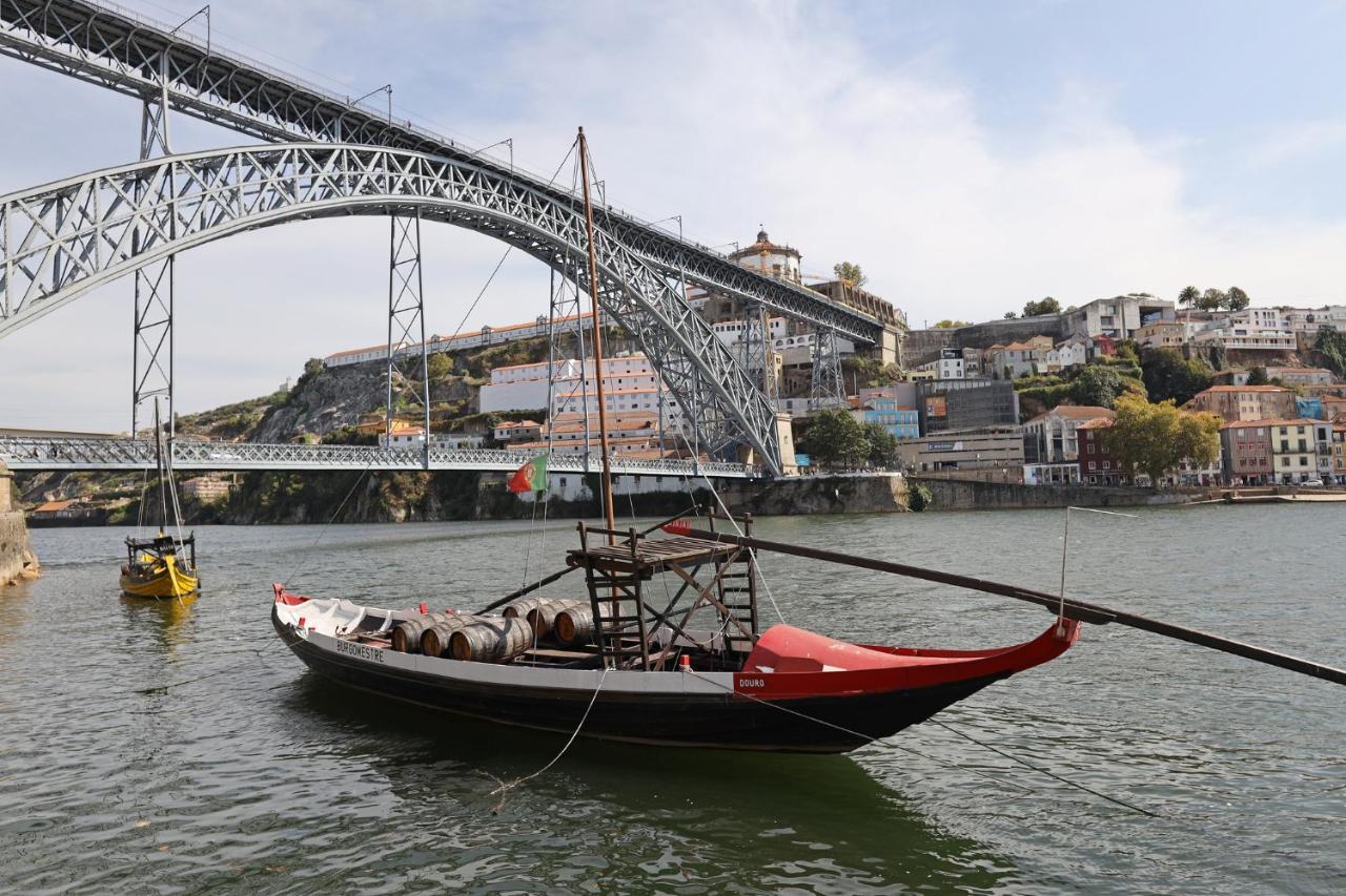Flh Almada Cozy With View Oporto